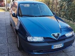 Usata 1999 Alfa Romeo 145 Due volumi | 4590 €