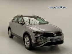 Pyrit silver met Usata 2024 VW T-Roc Life SUV | 27.500 € (Buon prezzo)