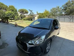Grigio Usata 2017 DS Automobiles DS3 Chic Coupé | 5900 € (Buon prezzo)