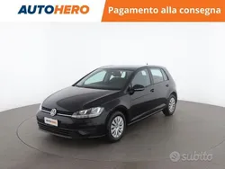 Nero Usata 2018 VW Golf VII Trendline Tre volumi | 13.399 € (Buon prezzo)