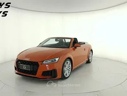 Arancione Usata 2019 Audi TT Roadster Ambiente Cabrio | 37.200 € (Buon prezzo)