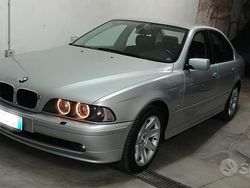 Usata 2002 BMW 530 Tre volumi | 10.000 €