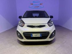 Beige Usata 2011 Kia Picanto City Due volumi | 4990 € (Buon prezzo)