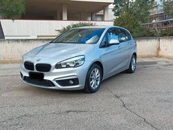 Argento Usata 2015 BMW 218 Active Tourer Advantage Monovolume | 11.900 € (Buon prezzo)