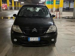 Nero Usata 2004 Citroën C3 Exclusive Due volumi | 1700 € (Ottimo prezzo)