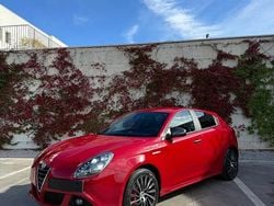 Rosso Usata 2015 Alfa Romeo Giulietta Quadrifoglio Verde Tre volumi | 11.990 € (Molto cara)