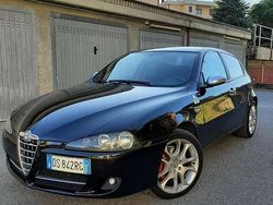 Nero Usata 2009 Alfa Romeo 147 Due volumi | 3500 € (Buon prezzo)