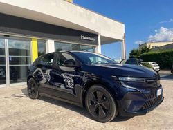 Blu notte Nuova 2025 Renault Mégane Evolution Tre volumi | 29.000 € (Buon prezzo)