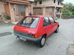 Rosso Usata 1993 Peugeot 205 Tre volumi | 1250 €