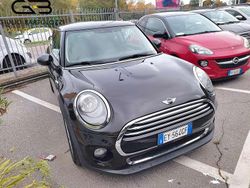 Nero Usata 2015 Mini Cooper Due volumi | 9900 € (Ottimo prezzo)
