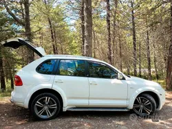 Usata 2009 Porsche Cayenne Turbo S SUV | 15.000 €