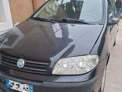 Nero Usata 2006 Fiat Punto Due volumi | 850 € (Super prezzo)