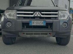 Grigio Usata 2007 Mitsubishi Pajero SUV | 9750 € (Buon prezzo)