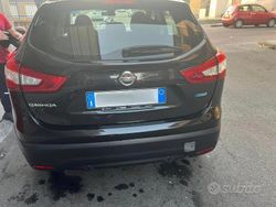 Nero Usata 2016 Nissan Qashqai SUV | 12.000 € (Cara)