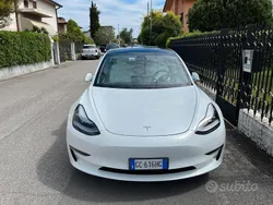 Bianco Usata 2020 Tesla Model 3 Long Range Tre volumi | 23.900 € (Buon prezzo)