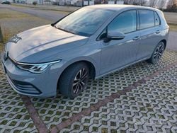 Grigio Usata 2021 VW Golf VIII United Tre volumi | 20.000 € (Buon prezzo)