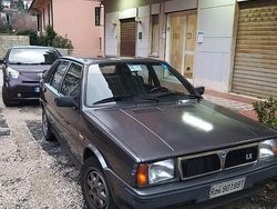 Grigio Usata 1989 Lancia Delta Due volumi | 2800 €