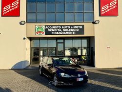 Nero Usata 2018 VW Golf Trendline Tre volumi | 10.500 € (Buon prezzo)