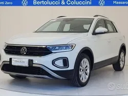 Bianco Usata 2022 VW T-Roc Life SUV | 20.950 € (Buon prezzo)