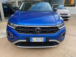 Blu Usata 2022 VW T-Roc Life SUV | 18.900 € (Buon prezzo)