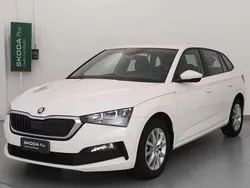 Bianco Usata 2022 Skoda Scala Ambition Due volumi | 19.900 € (Buon prezzo)