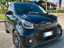 Nero Usata 2020 Smart ForTwo Coupé Due volumi | 13.500 € (Molto cara)