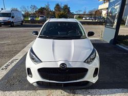 Bianco Nuova 2025 Mazda 2 Prime-Line Tre volumi | 19.500 € (Buon prezzo)