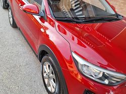 Rosso Usata 2022 Kia Stonic SUV | 15.499 € (Buon prezzo)