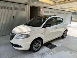 Usata 2012 Lancia Ypsilon Gold Due volumi | 5900 € (Buon prezzo)