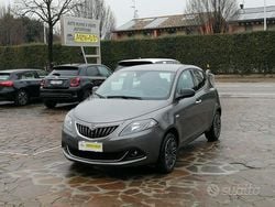Grigio Usata 2023 Lancia Ypsilon S Due volumi | 11.900 € (Buon prezzo)