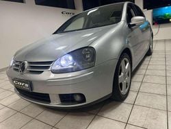 Argento Usata 2004 VW Golf IV Sportline Tre volumi | 2500 € (Buon prezzo)