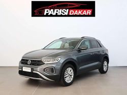 Grigio(met.) Usata 2024 VW T-Roc Life SUV | 24.900 € (Buon prezzo)