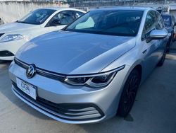 Grigio metallizzato Usata 2020 VW Golf VIII Style Tre volumi | 20.800 € (Buon prezzo)