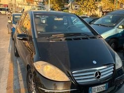 Nero Usata 2003 Mercedes A160 Due volumi | 900 €
