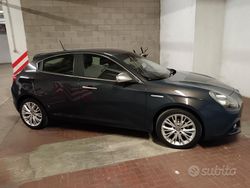 Grigio Usata 2016 Alfa Romeo Giulietta Tre volumi | 12.900 € (Buon prezzo)