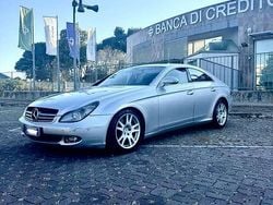 Usata 2005 Mercedes CLS320 Tre volumi | 2800 €