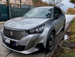 Grigio Usata 2022 Peugeot 2008 Allure SUV | 16.500 € (Buon prezzo)