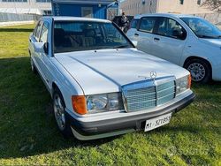 Bianco Usata 1990 Mercedes 190 Tre volumi | 3800 €