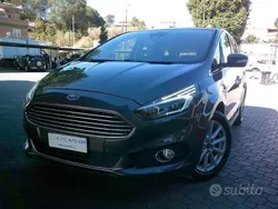 Grigio Usata 2017 Ford S-MAX Business Edition Monovolume | 14.900 € (Buon prezzo)