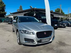 Grigio Usata 2017 Jaguar XF Prestige Tre volumi | 16.900 € (Buon prezzo)