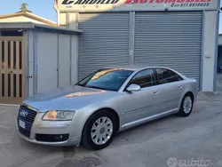 Usata 2006 Audi A8 Tre volumi | 5500 € (Buon prezzo)