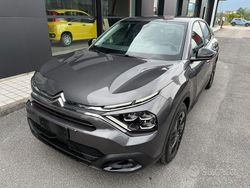 Grigio Nuova 2025 Citroën e-C4 Tre volumi | 26.900 € (Cara)