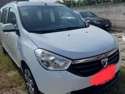 Bianco Usata 2016 Dacia Lodgy Lauréate Monovolume | 2600 € (Super prezzo)