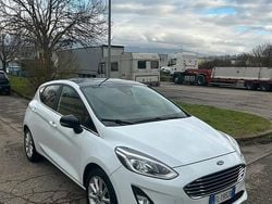 Usata 2017 Ford Fiesta Tre volumi | 9000 € (Cara)
