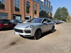 Grigio Usata 2021 Porsche Cayenne SUV | 64.990 € (Ottimo prezzo)
