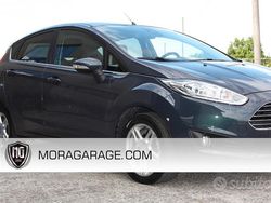 Grigio Usata 2013 Ford Fiesta Titanium Due volumi | 5800 € (Buon prezzo)