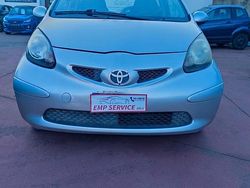 Grigio Usata 2006 Toyota Aygo Sol Due volumi | 2999 € (Buon prezzo)