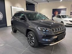 Grigio Nuova 2025 Jeep Compass Altitude SUV | 24.900 €