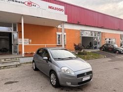 Grigio Usata 2006 Fiat Grande Punto Dynamic Due volumi | 2900 € (Buon prezzo)