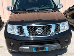 Usata 2011 Nissan Navara Pick-up | 14.700 € (Buon prezzo)